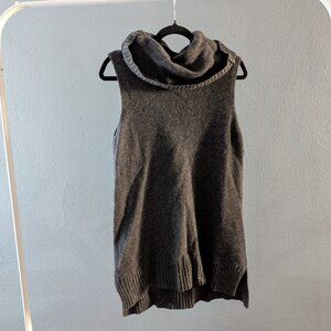 Mia Mai Dark Gray Wool Sleeveless Sweater Sz M